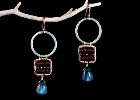The Hillary Earring